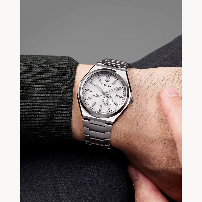 Zenshin Mechanical White Dial Super Titanium Bracelet NJ0180-80A Zenshin Mechanical White Dial Super Titanium Bracelet NJ0180-80A